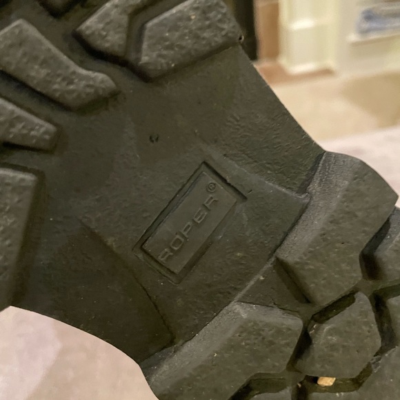 Roper mid height rugged tread boots red size 6 - Picture 6 of 10